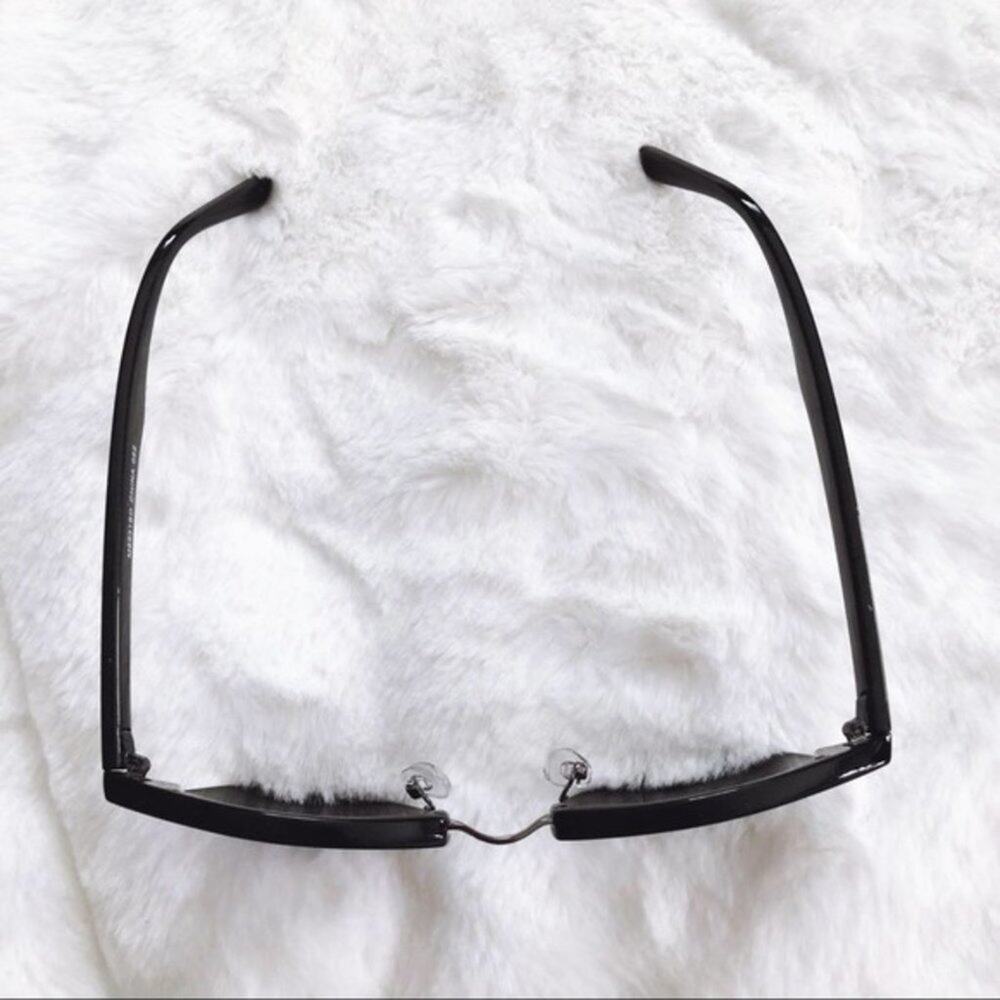Colby Black Horn Rimmed Sunglasses - Picture 5 of 8